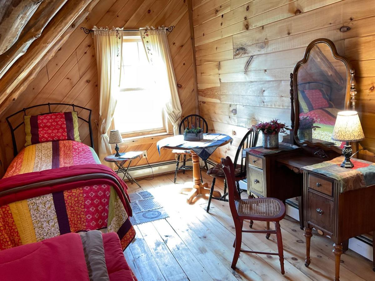 Lodge Solange Palatino Bridge Extérieur photo